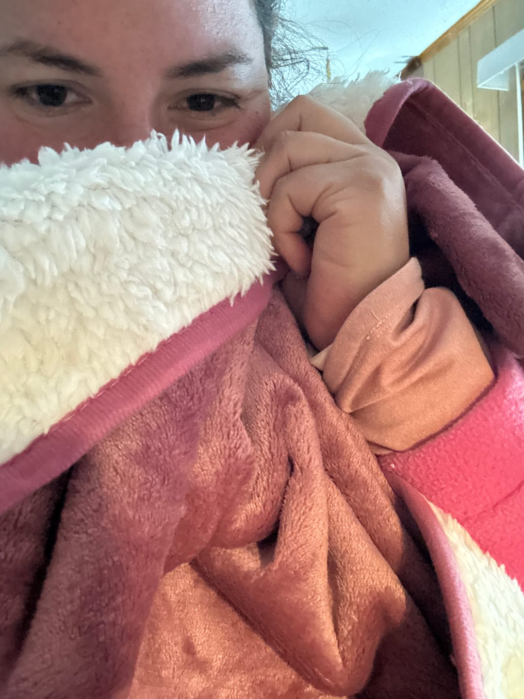 Customer photo review of Waterproof Splash Blanket™️ - Mulberry The OG