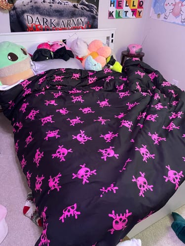 Customer photo review of Pink Emo Skull Pattern Print Duvet Cover Bedding Set