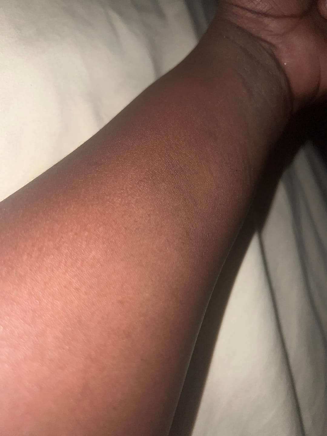 Customer photo review of Fair and White 1: Gold AHA Brightening Lotion 350ml / 11.8fl. oz