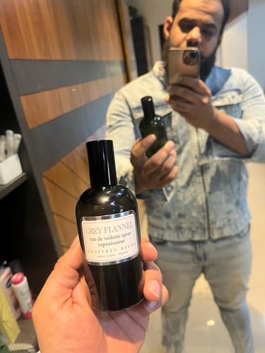Customer photo review of Geoffrey Beene Grey Flannel Eau De Toilette For Men