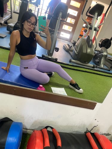 Customer photo review of Leggins Tropicalia Acai