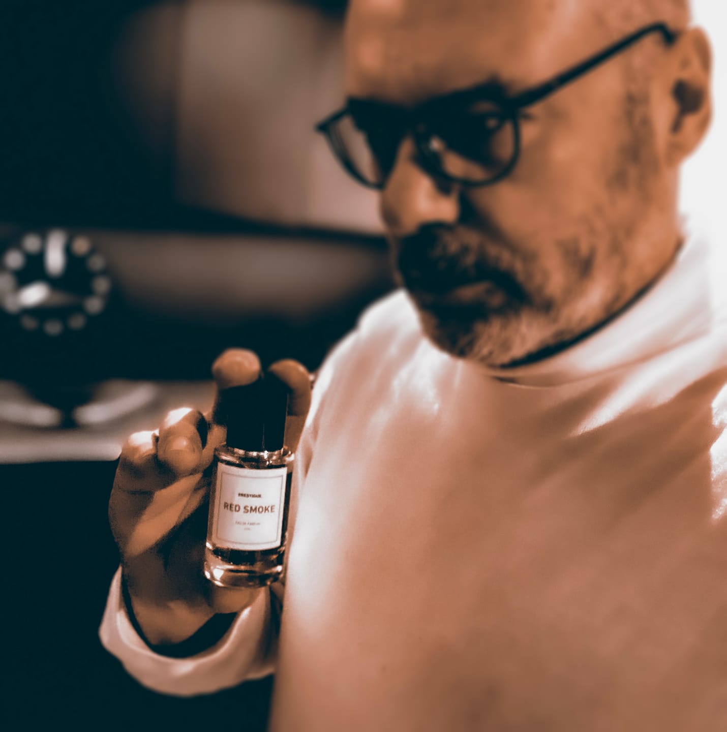 Customer photo review of RED SMOKE