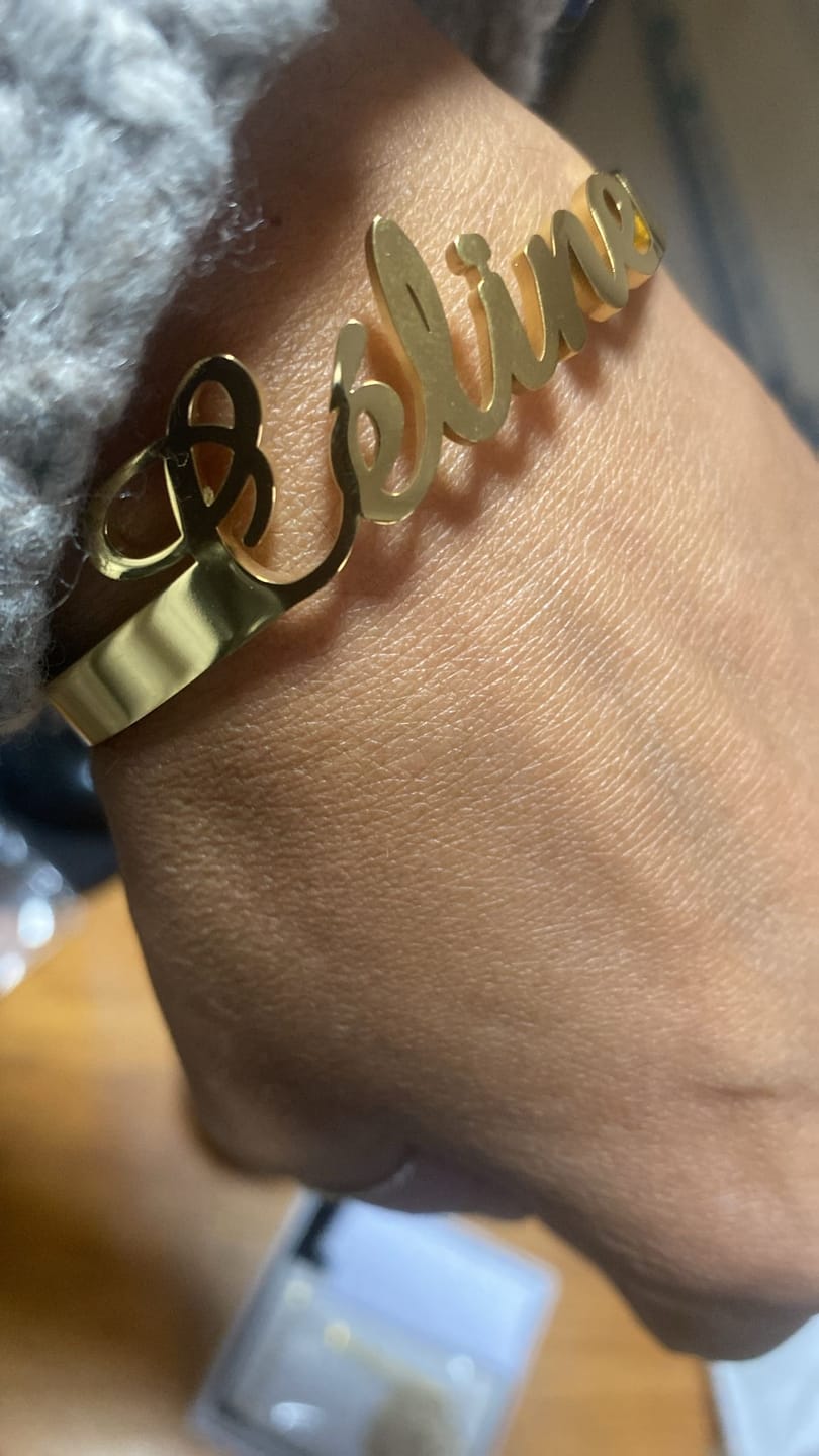 Customer photo review of Bracelet Jonc Ouvert Personnalisé