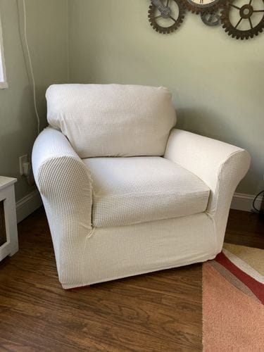 Customer photo review of Stretch Sofa Covers with Separate Backrests and Seat Cushions