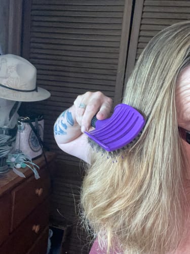 Customer photo review of My Sensory Space Detangling Hairbrush