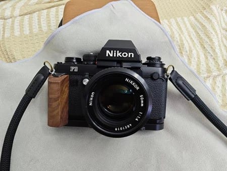 Customer photo review of Nikon F3 Grip F3HP F3AF F3T