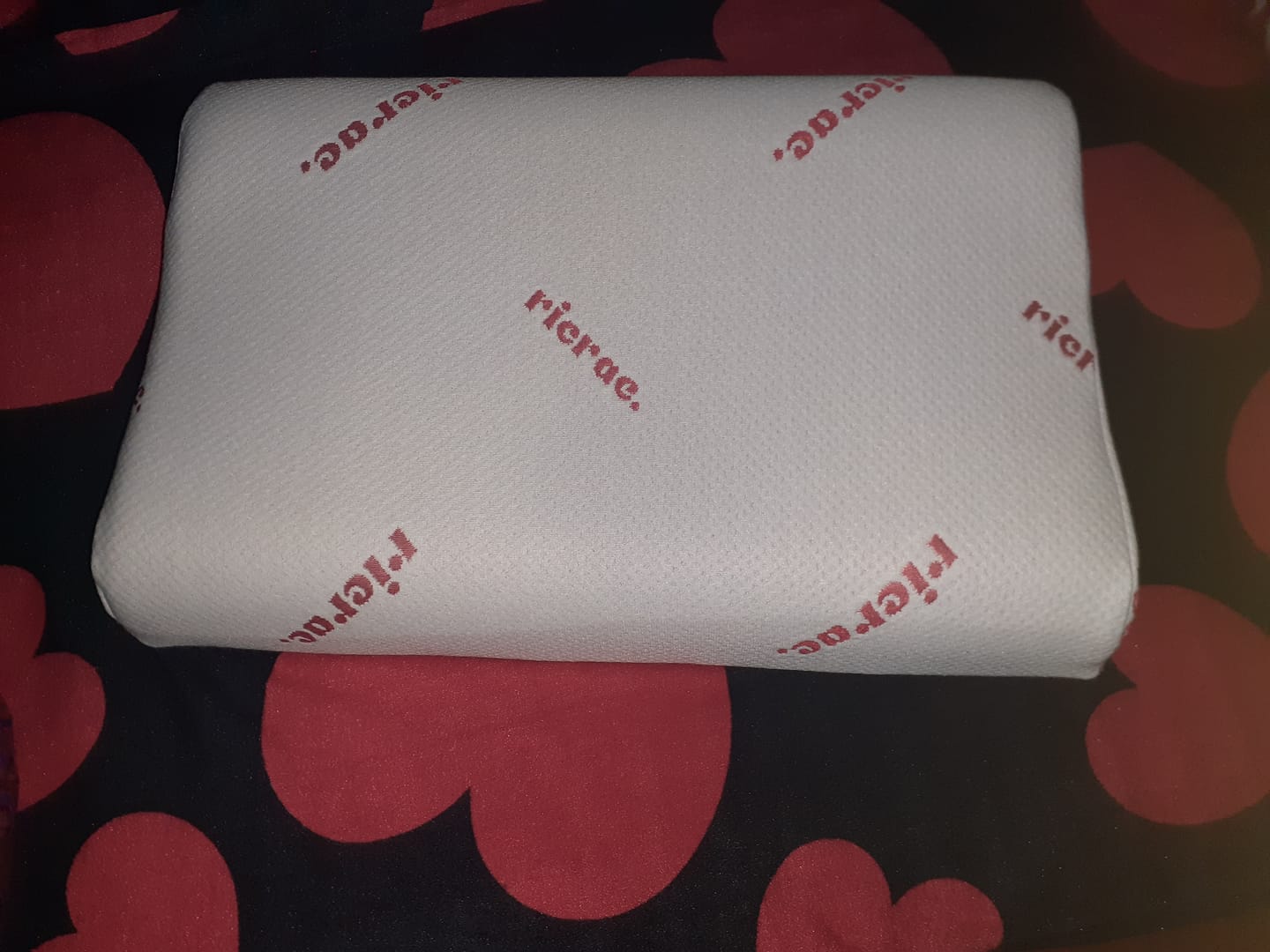 Customer photo review of Wavy Memory Foam Pillow