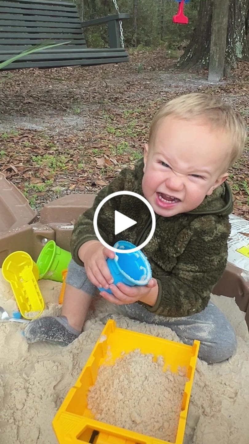 Customer video review of Non-Slip Baby Socks | Famous Solos 4-Pack