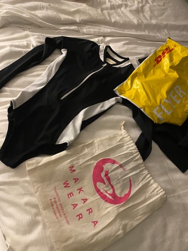 Customer photo review of G Sleeve - Long Sleeve Swimwear