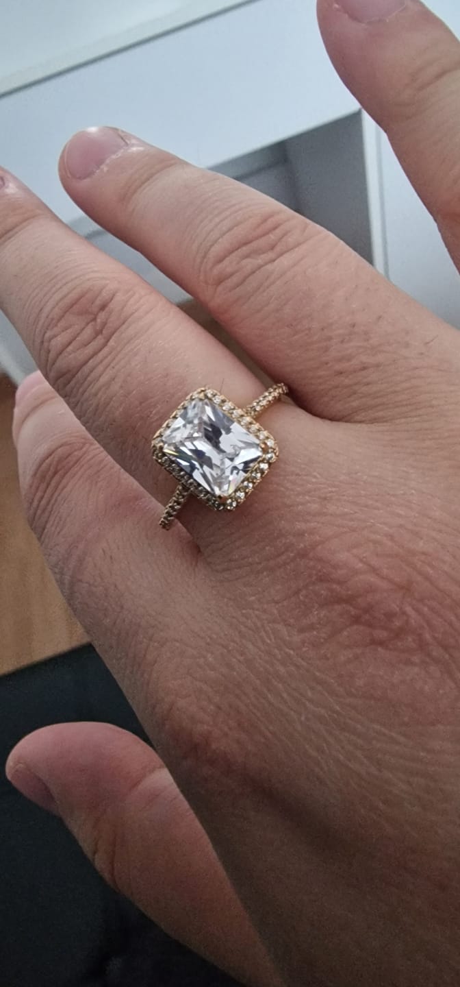 Customer photo review of Big Shine Ring | 18K vergoldet