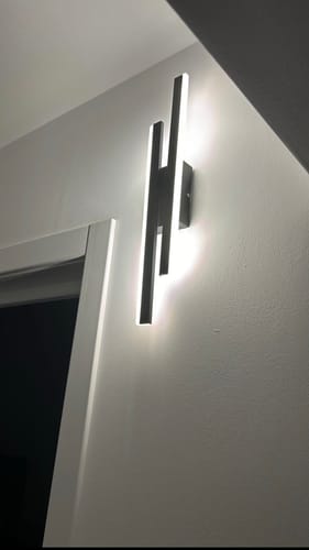 Customer photo review of Aplica LED LINNES 24W Neagra Echivalent 150W