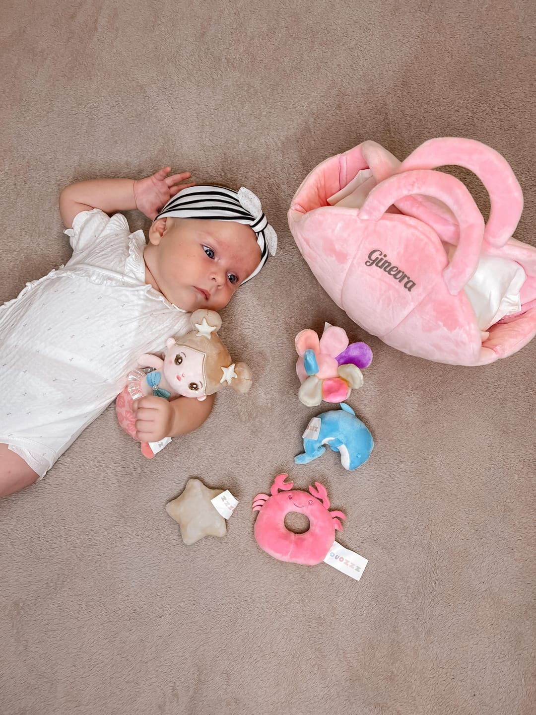 Customer photo review of Personnalisée Premier Ensemble de Jouet Sonore en Peluche de Sirène Fantastique pour Bébé