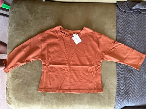 Customer photo review of Long Sleeve Solid Cotton T-shirts