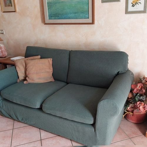 Customer photo review of Stretch Sofa Covers with Separate Backrests and Seat Cushions