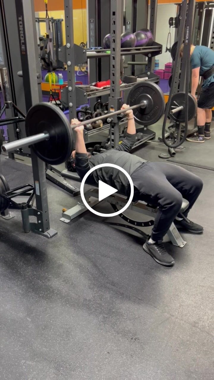 Customer video review of RitFit 7FT Olympic Barbell Bar 2'' Weight Lifting Bar