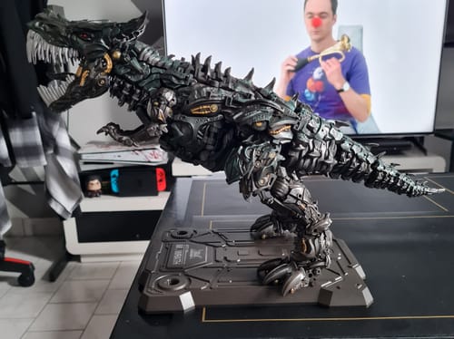 Customer photo review of GC G-Creation MTST-01 MTST01 / MTST-01B MTST01B Wrath (Bayverse Movie Series Grimlock) 40cm / 16.7" GCreation