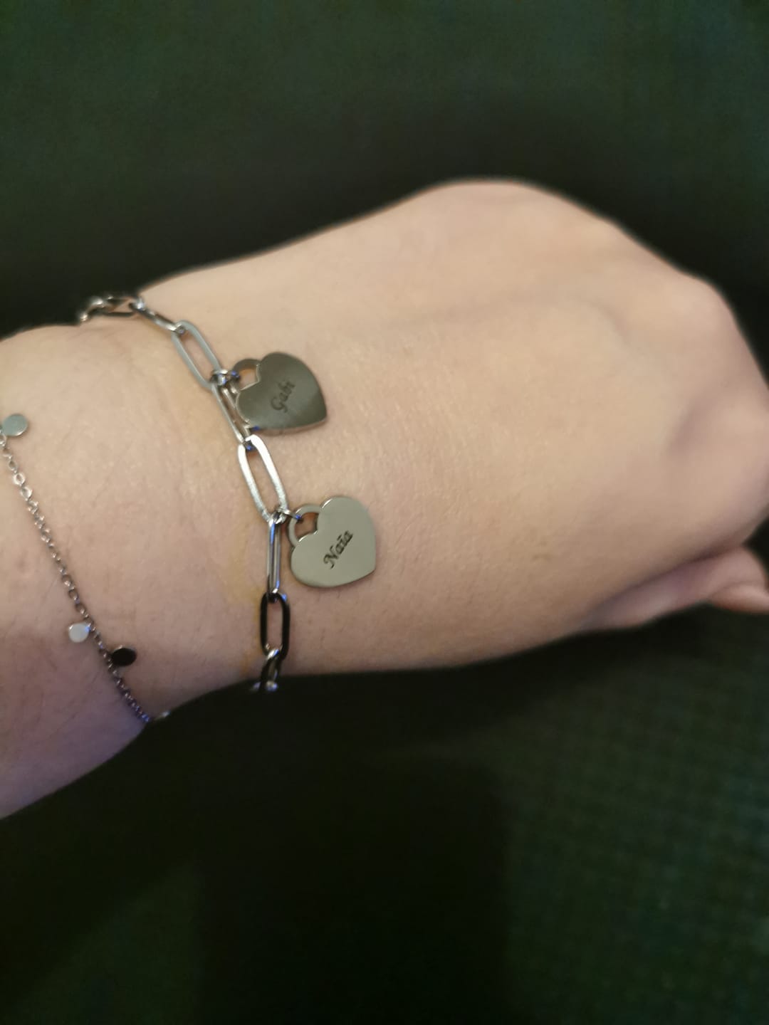 Customer photo review of Bracelet Personnalisé à Cœurs Multiples