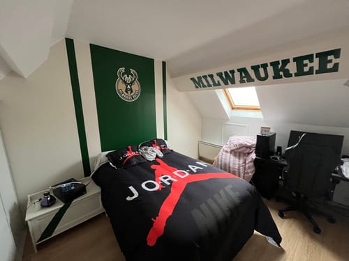 Customer photo review of Sticker fan de basket nba MiLWAUKEE BUCKS