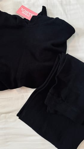 Customer photo review of Set coordinato maglia con cappuccio + pantalone a zampa calda viscosa