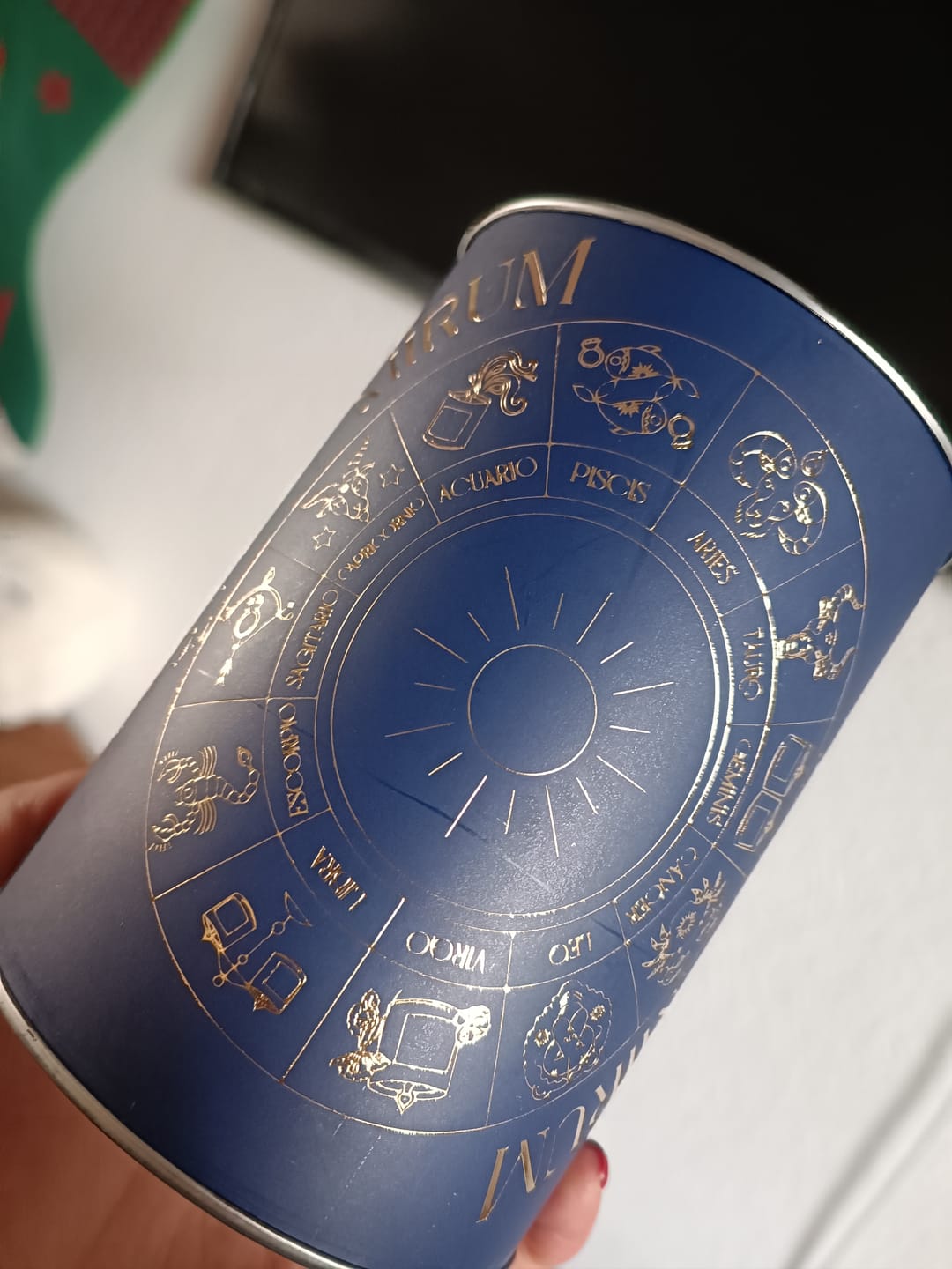 Customer photo review of Mirum Astrología