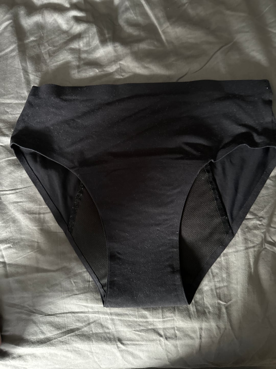 Customer photo review of Culotte Menstruelle Nina sans coutures (taille haute)