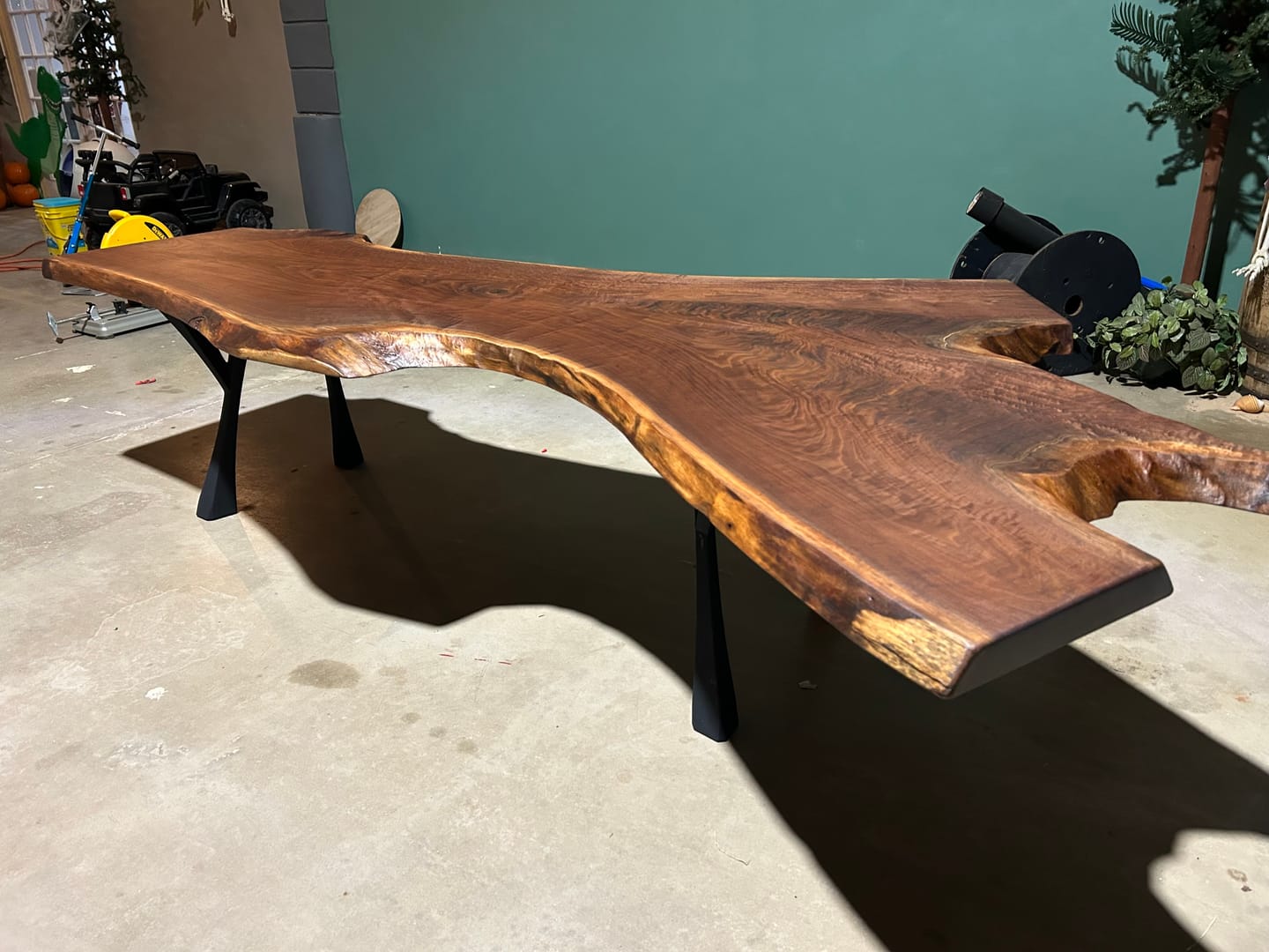 Customer photo review of Bench Legs 115 Yami 16H Industrial Metal Furniture
