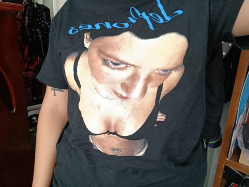 Customer photo review of Playera Deftones Around The Fur