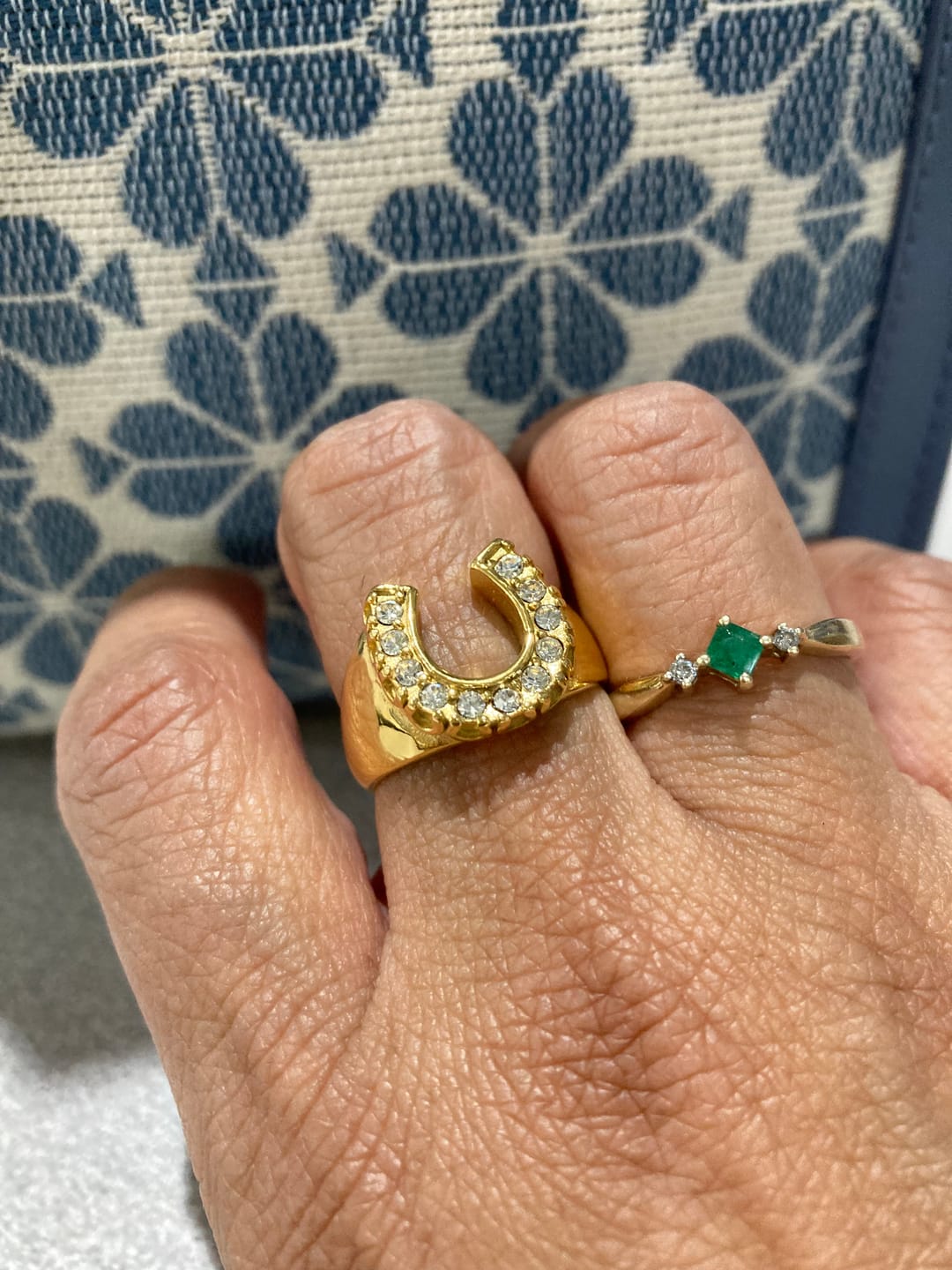 Customer photo review of Relvi Horseshoe Ring || Choose Color