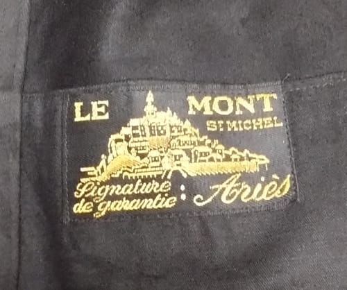 Customer photo review of 【~30's】French Vintage Black Moleskin Work Jacket "Le Mont St. Michel"