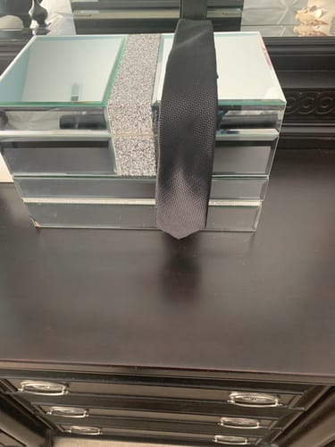 Customer photo review of Black Silk 63 Inches Extra Long Tie Pocket Square Cufflinks Set