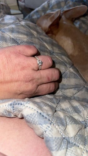 Customer photo review of 【#219】925 Sterling Silver Moissanite Ring