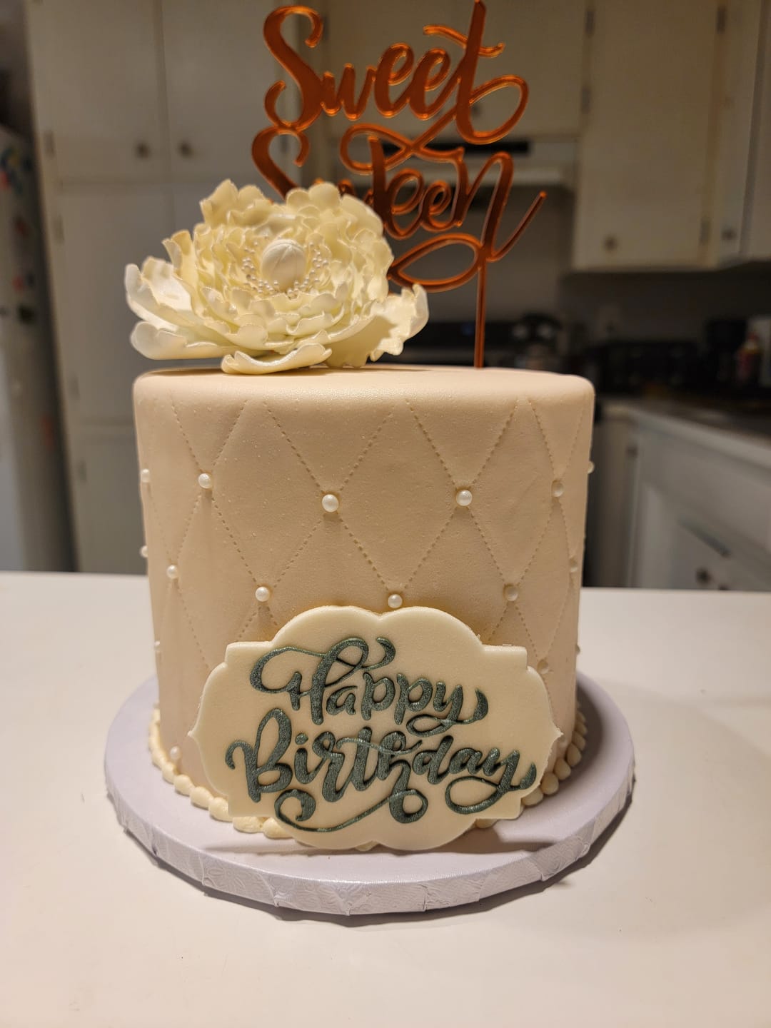 Customer photo review of Quilted Floral Cake