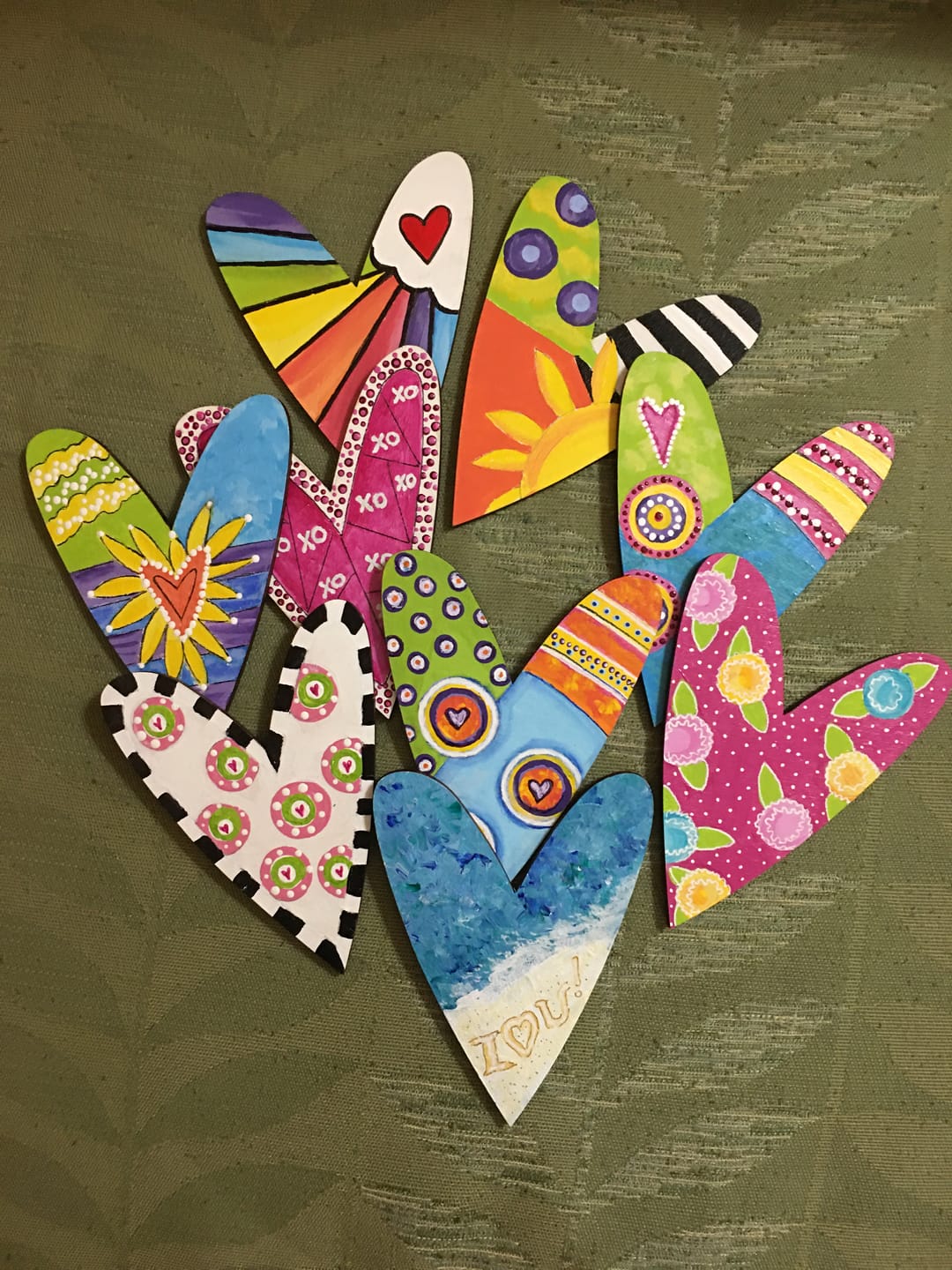 Customer photo review of Unfinished Wood Primitive Heart Shape - Craft - up to 36" DIY