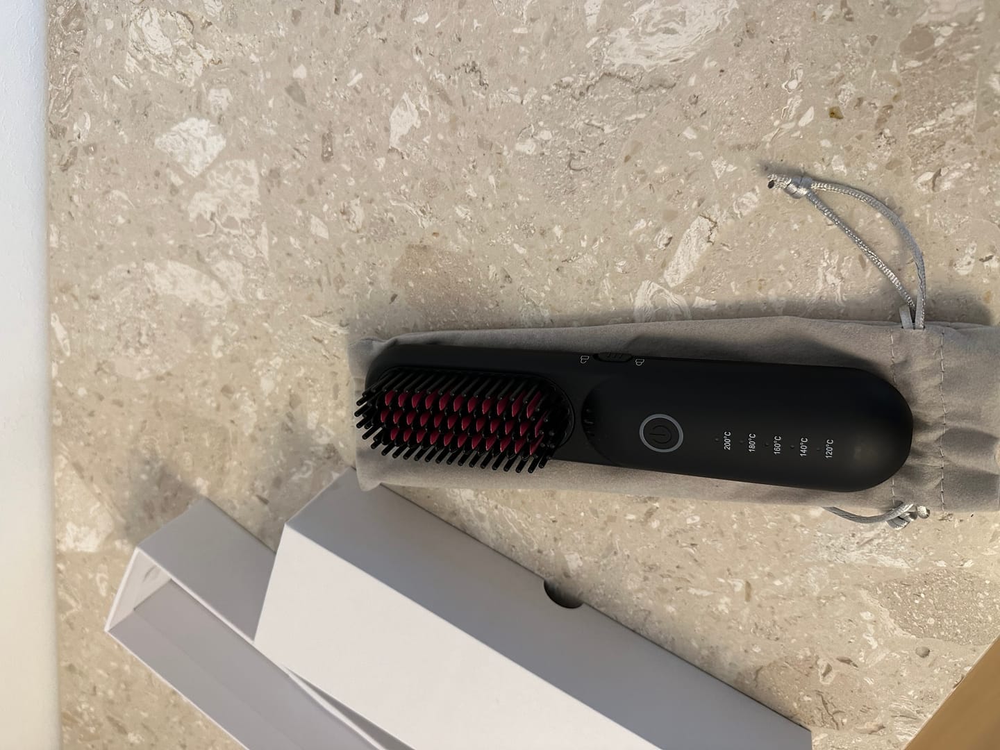 Customer photo review of Whipl™ Go! - tragbare Glättungsbürste