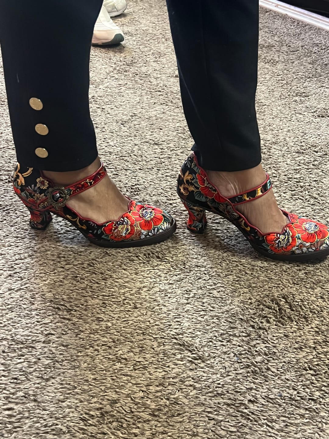 Customer photo review of Retro Handmade Embroidered Pumps