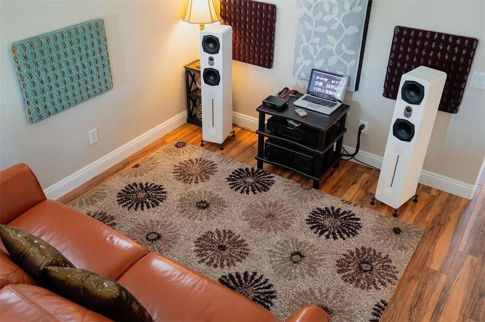Customer photo review of Novus N6T 2-Way Dual 6.5" Tower/Floorstanding Speaker