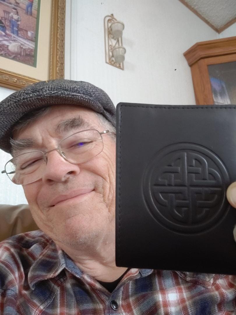 Customer photo review of Men's Leather Trifold Wallet - Knotwork