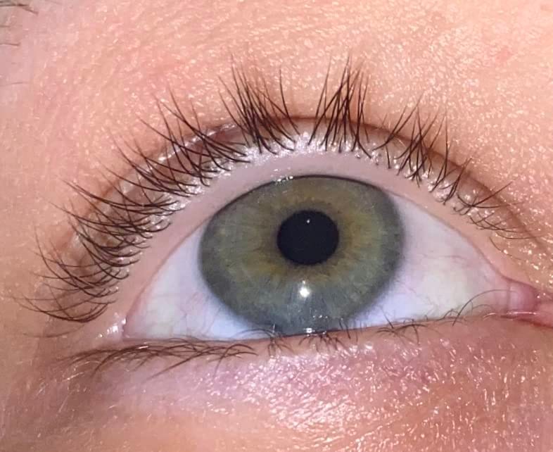 Customer photo review of LASHCOCA!NE PEPActive - Wimpernserum ohne Hormone