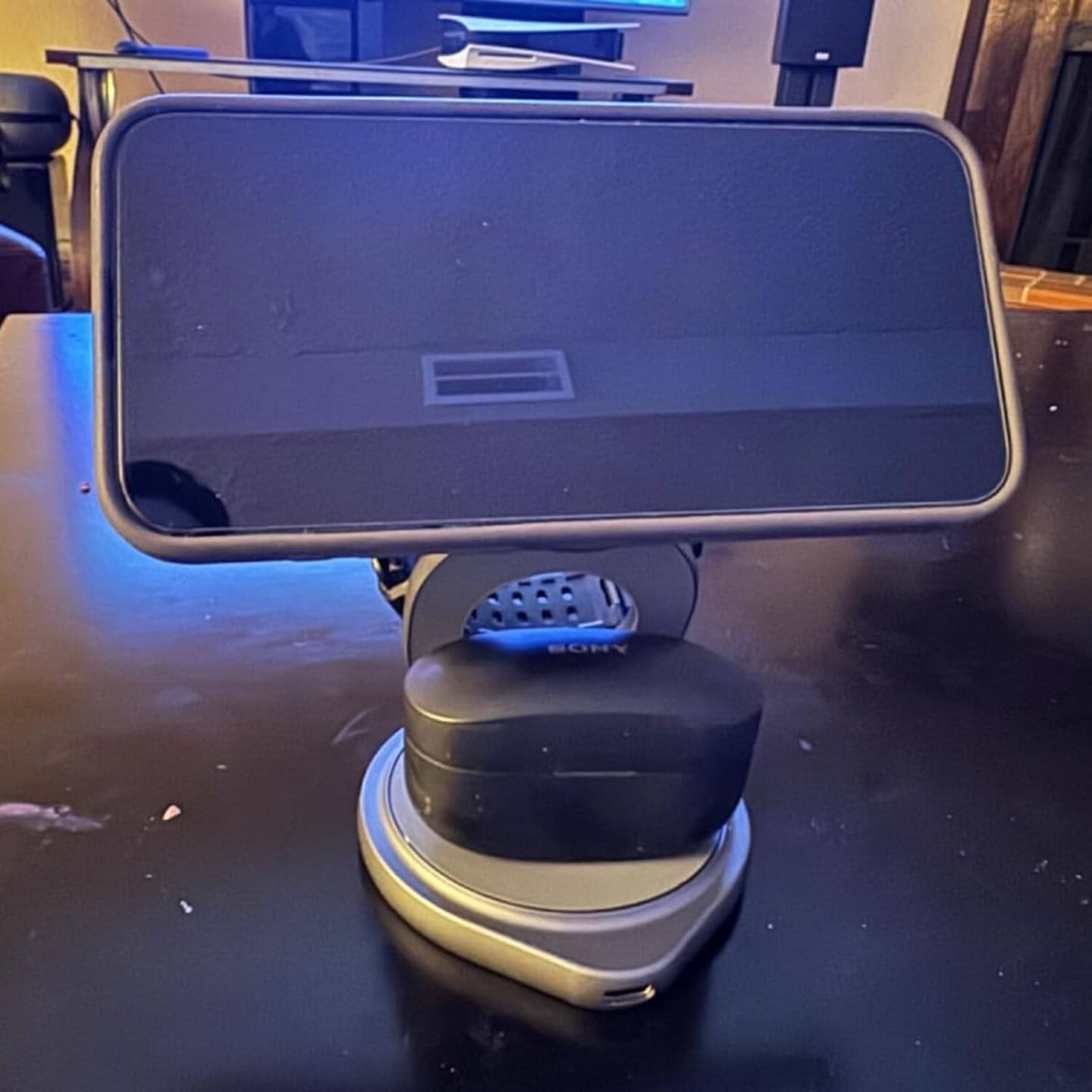 Customer photo review of MagFold Twist Qi2