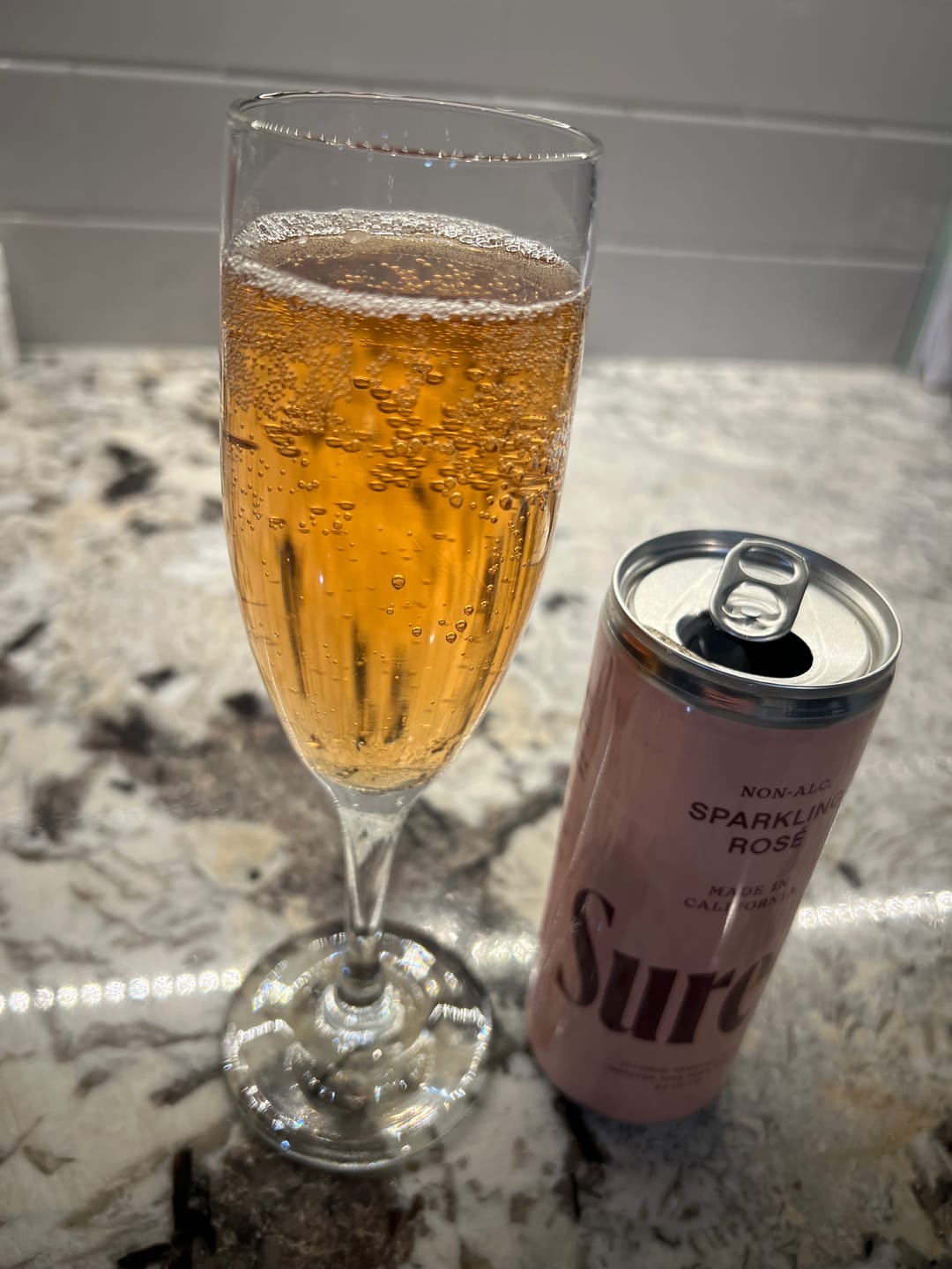 Customer photo review of Non-Alcoholic Sparkling Rosé