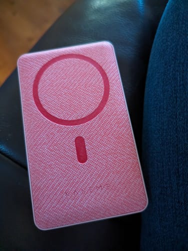 Customer photo review of MagSafe Power Bank