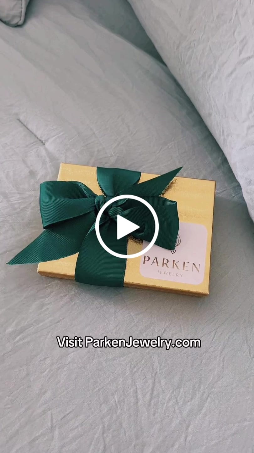 Customer video review of Aquamarine Quartz Ballet Bracelet