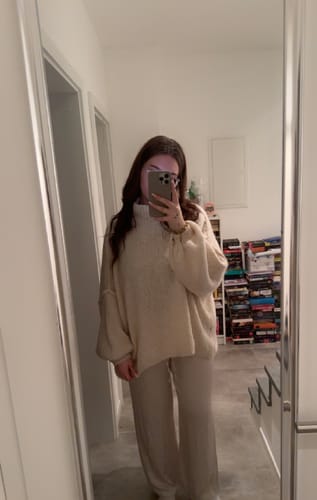 Customer photo review of Meli Strick Pullover - Beige