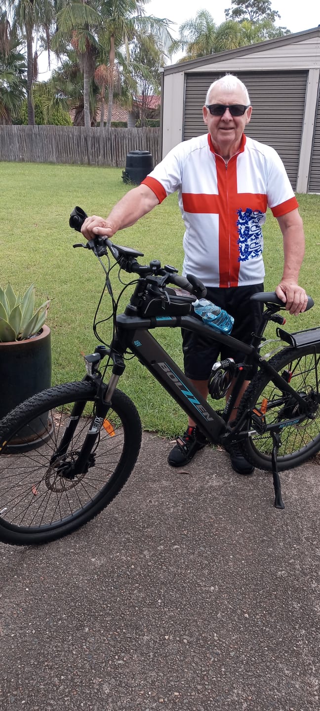 Customer photo review of England Flag 3 Lions Cycling Jersey