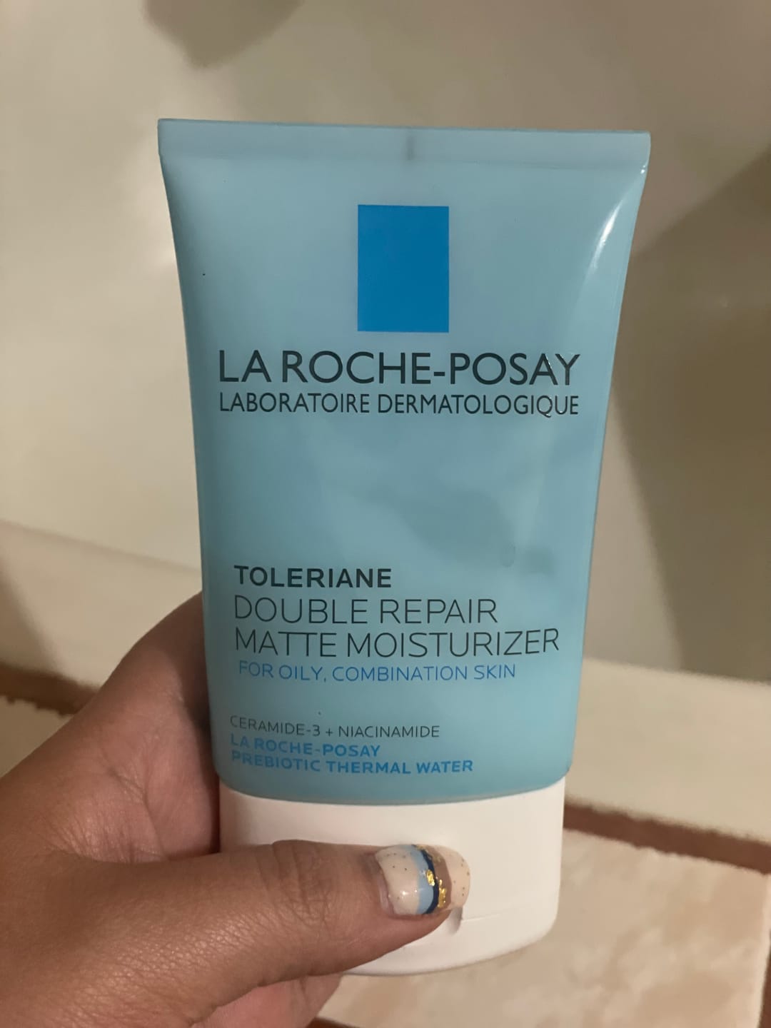 Customer photo review of TOLERIANE DOUBLE REPAIR MATTE FACE MOISTURIZER FOR OILY SKIN 75ml