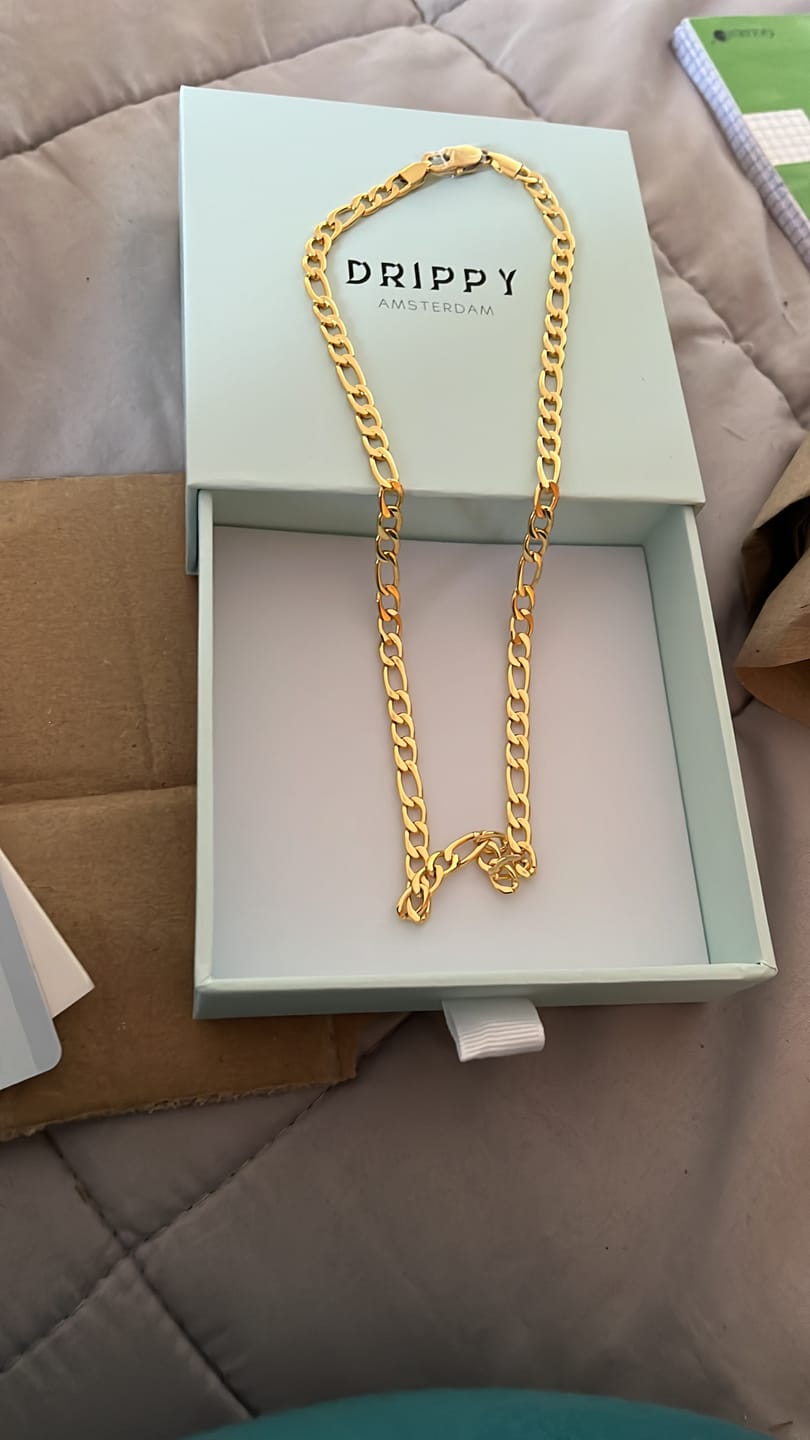 Customer photo review of CLEAN FIGARO CHAIN. - 5MM 18K GOLD
