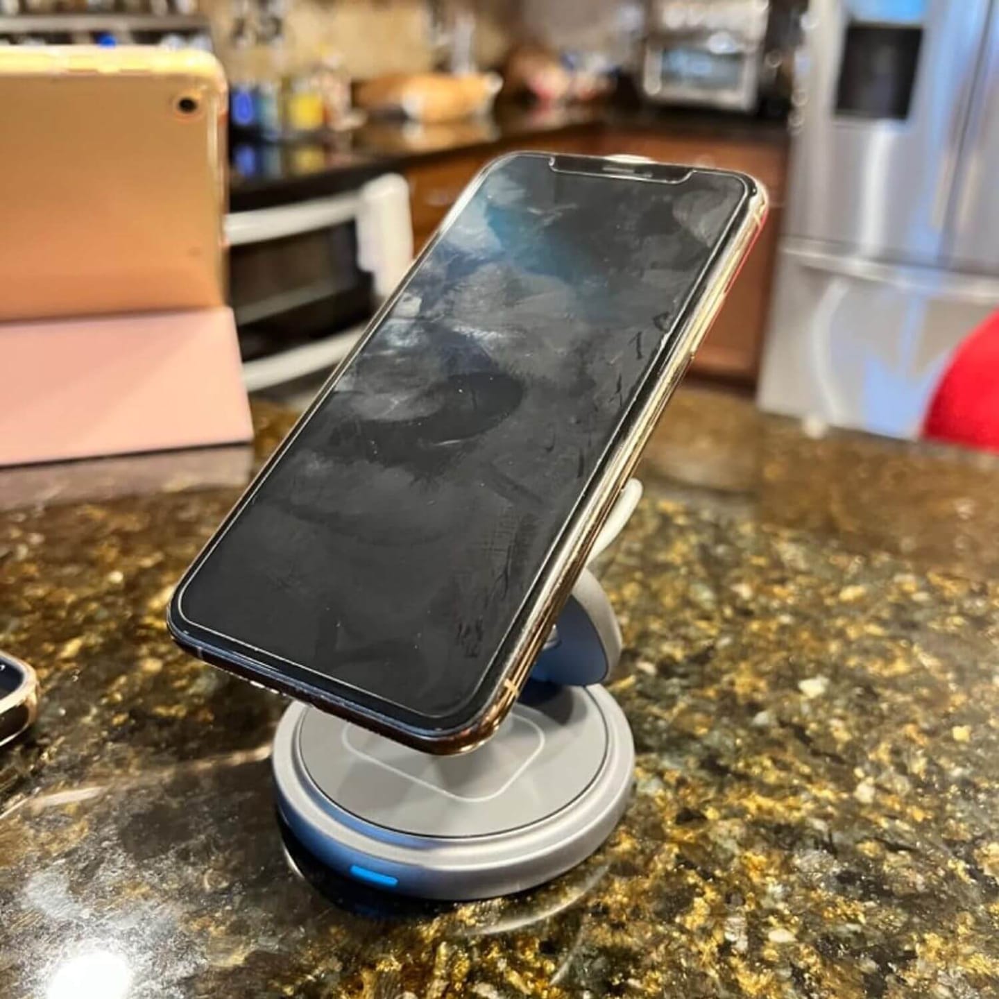 Customer photo review of MagFold Twist Qi2