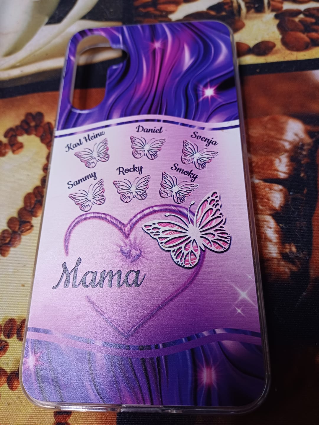 Customer photo review of Schmetterlingszauber - Personalisierte Handyhülle