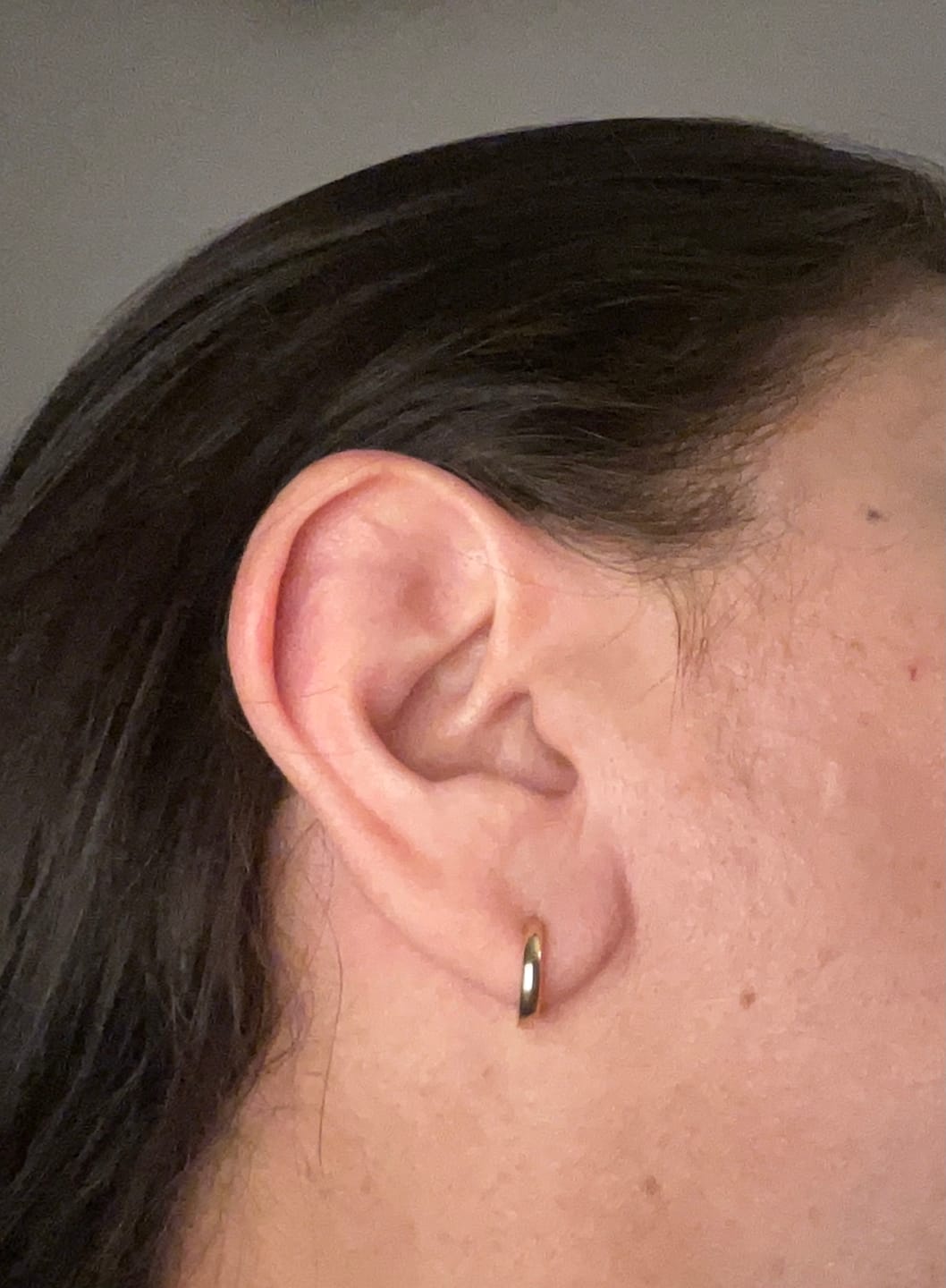 Customer photo review of Molto Huggie Hoop Earrings