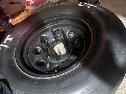 Customer photo review of Spiked Lug Nuts M14x1.5 24pcs + 1 key Cone Seat